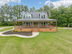256 Dailey Ln Bradyville, TN 37026