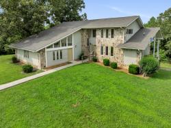3916 Indian Mound Rd Sparta, TN 38583