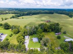 8188 Short Mountain Hwy Smithville, TN 37166