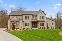 8635 Mountain Laurel Trail Signal Mountain, TN 37377