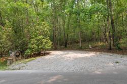 1221 Clifftops Ave Monteagle, TN 37356