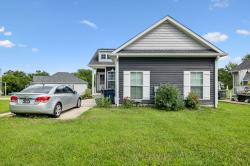 786 S Mountain St Smithville, TN 37166