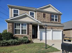1613 Robindale Dr Hermitage, TN 37076