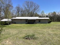 201 Victor Cabbage Rd Hohenwald, TN 38462