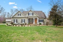 446 Carrie Dr Crossville, TN 38572