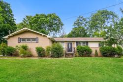 125 Roberta Dr Hendersonville, TN 37075