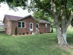 2734 Carters Creek Station Rd Columbia, TN 38401