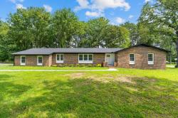 305 Twelve Oaks Rd Tullahoma, TN 37388