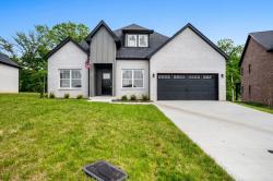 415 Blue Ridge Ct Clarksville, TN 37043