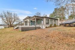 379 Green Harbor Rd Old Hickory, TN 37138
