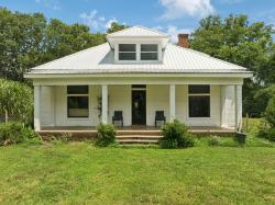 7411 Highway 230 Lyles, TN 37098