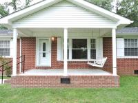 1304 Oak Dr Manchester, TN 37355