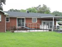 1304 Oak Dr Manchester, TN 37355