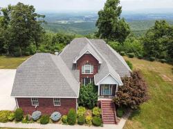 7425 Rowe Gap Rd Belvidere, TN 37306