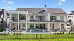9052 Passiflora Ct College Grove, TN 37046