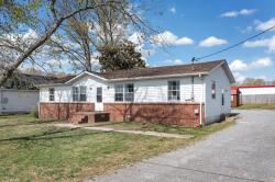 2004 Washington Ct Tullahoma, TN 37388