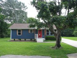 101 Simpson Ave Waverly, TN 37185