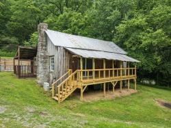 115 Dyer Branch Rd Gordonsville, TN 38563
