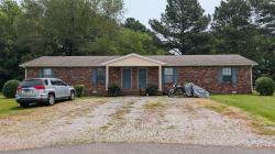 108 Gayla Ct Portland, TN 37148