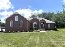 3128 Southpoint Dr Clarksville, TN 37043