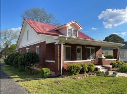 407 4th Ave NW Winchester, TN 37398