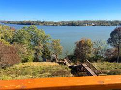 1068 Hickory Harbor Dr Gallatin, TN 37066