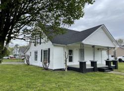 1201 E Grundy St Tullahoma, TN 37388