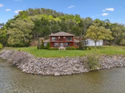 468 Phillips Rd Linden, TN 37096