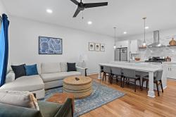 1258 1st Ave S B Nashville, TN 37210