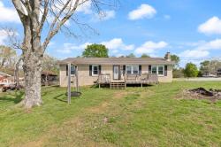 1230 Cooley Ford Rd Tennessee Ridge, TN 37178