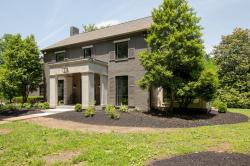 3518 Woodmont Blvd Nashville, TN 37215