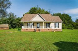 7 Summerfield Dr Fayetteville, TN 37334
