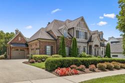 8704 Wolfsbane Ln College Grove, TN 37046