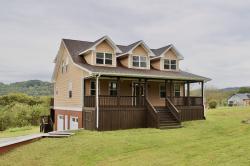 356 Maple St Gordonsville, TN 38563