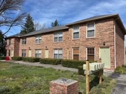 208 Peachtree St 2 Tullahoma, TN 37388