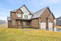 414 Blue Ridge Court Clarksville, TN 37043