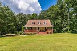 1358 Old Charlotte Pike Pegram, TN 37143