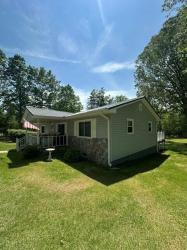 11901 Highway 150 Sequatchie, TN 37374