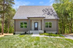 2370 Ramblewood Dr Clarksville, TN 37040