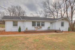 131 Mcbratney Dr Hendersonville, TN 37075