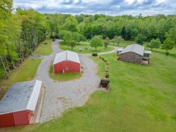 9 Frame Ln Kelso, TN 37348