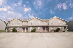 2284 Mccormick Ln F Clarksville, TN 37040