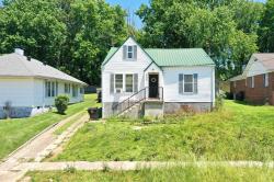 206 Broadway Ave Dyersburg, TN 38024