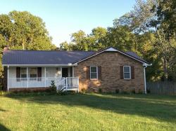 444 South Rd Cottontown, TN 37048