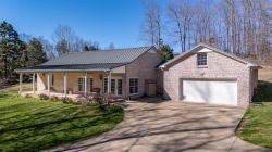 15 Clifton Rd Lawrenceburg, TN 38464