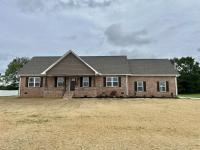 348 Randall Ln Manchester, TN 37355