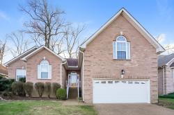 4813 Peninsula Pointe Dr Hermitage, TN 37076