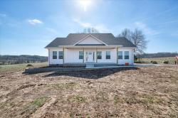 2473 Hutchings College Rd Sparta, TN 38583
