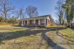 123 S Sam Davis Ave Pulaski, TN 38478