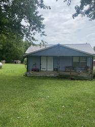 1353 Main St Altamont, TN 37301